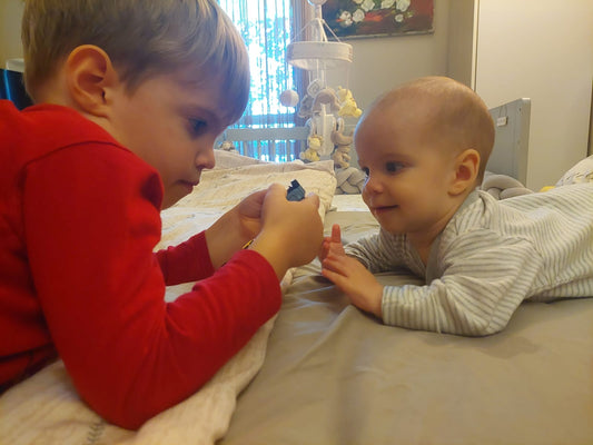 The "Difficult" Baby: Retracing the Early Signs of Multi-Neurodivergence